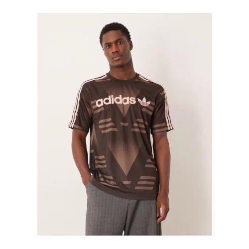adidas Originals sponsored jersey in dark brown 153759272